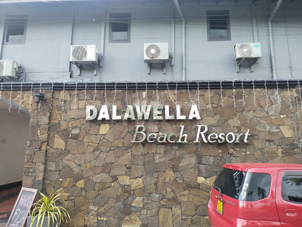 Dalawella Beach Resort